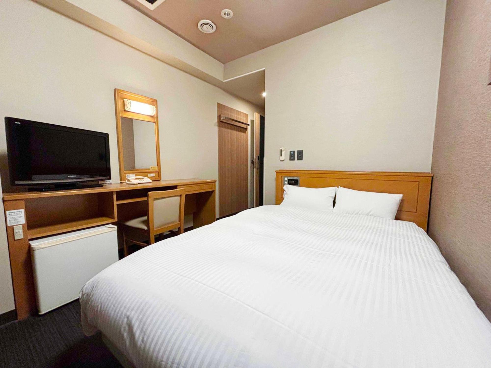 Route Inn Grantia Hanyu Spa Resort Extérieur photo