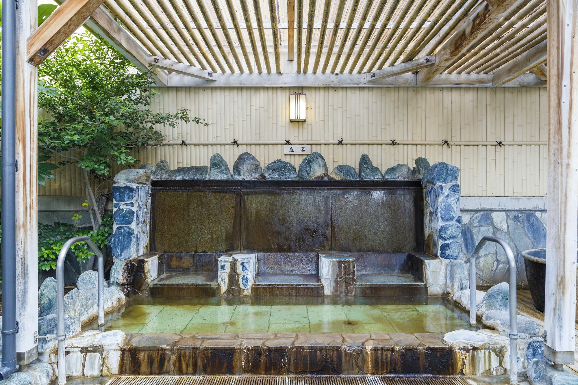 Route Inn Grantia Hanyu Spa Resort Extérieur photo